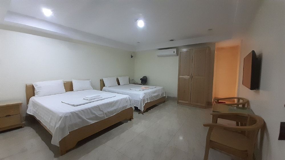 Ханой: Oyo 1000 Az Hotel