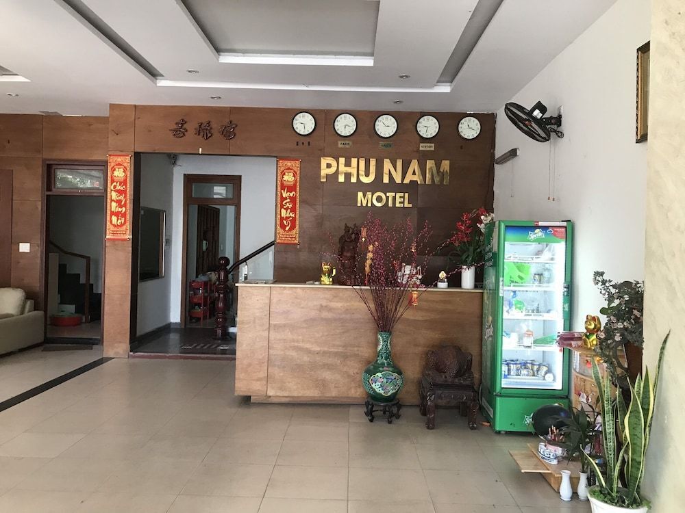 Дананг: Oyo 1061 Phu Nam Hotel