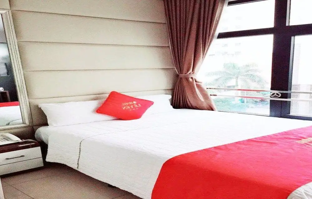 Ханой: OYO 1031 Le Yen Hotel near Thien Duc Hospital
