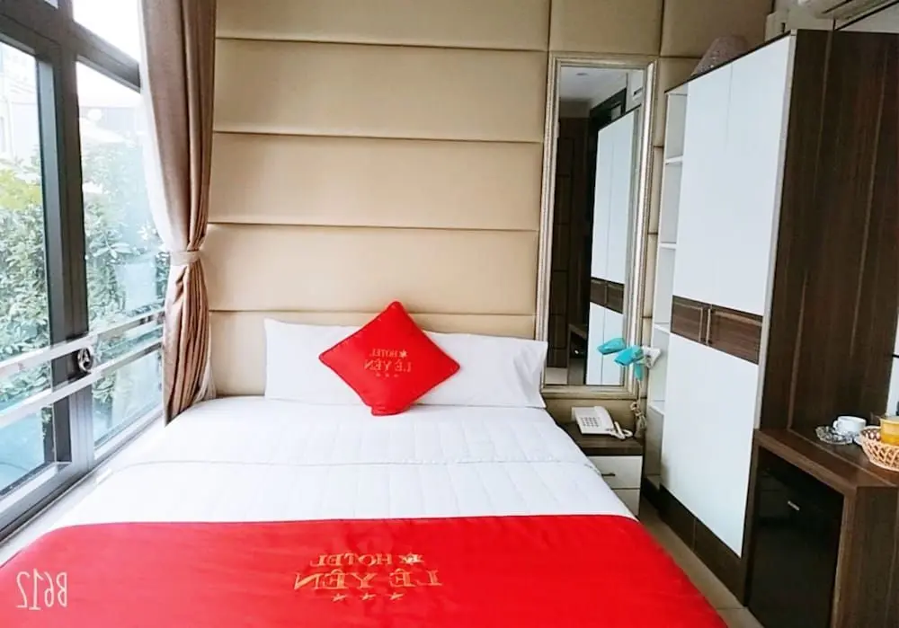 Ханой: OYO 1031 Le Yen Hotel near Thien Duc Hospital