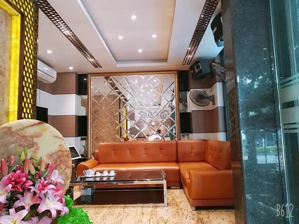 Ханой: OYO 1031 Le Yen Hotel near Thien Duc Hospital