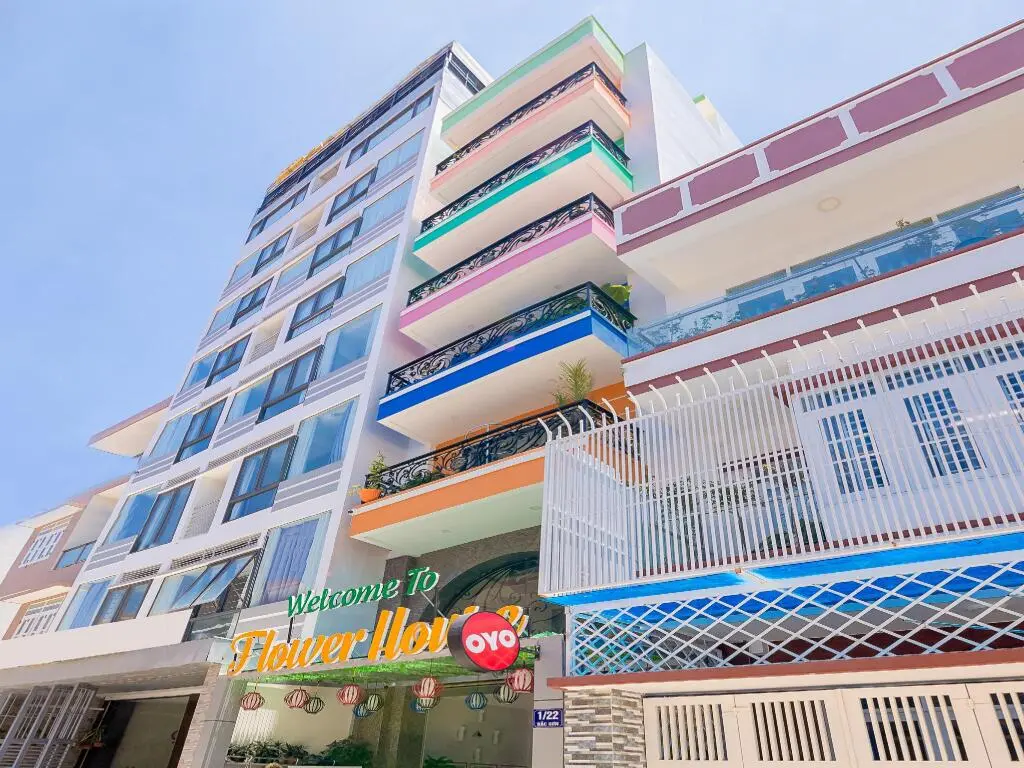 Нячанг: OYO 1028 Flower House Apartment