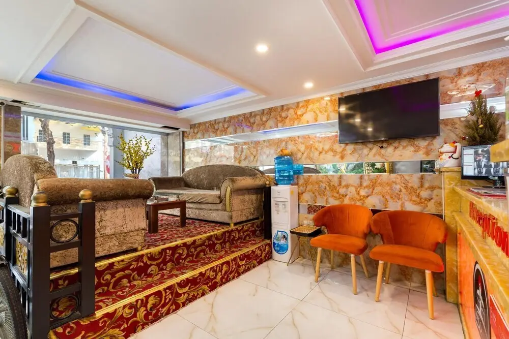Хошимин: OYO 1108 Iboss Hotel