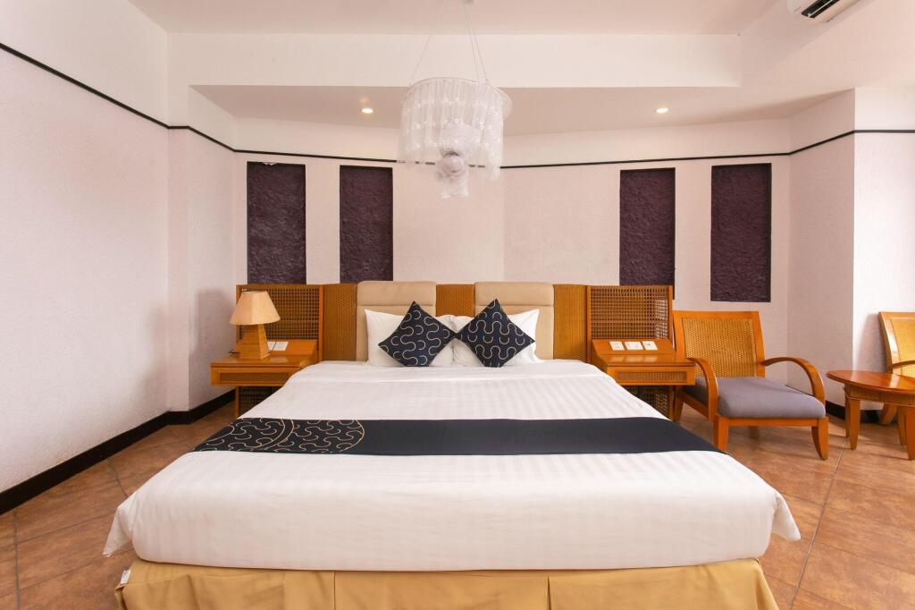 Фуванг: Capital O 1078 Sun and Sea Resort Hue
