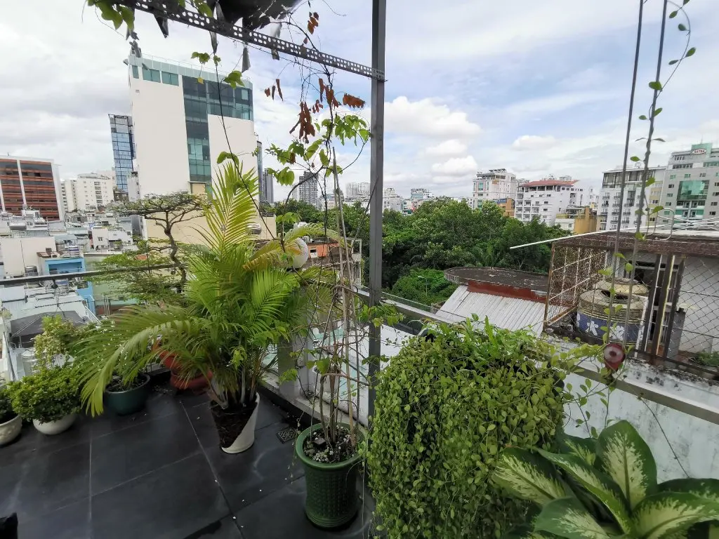 Хошимин: Sunshine Lofts with balcony 5 min to Bui Vien
