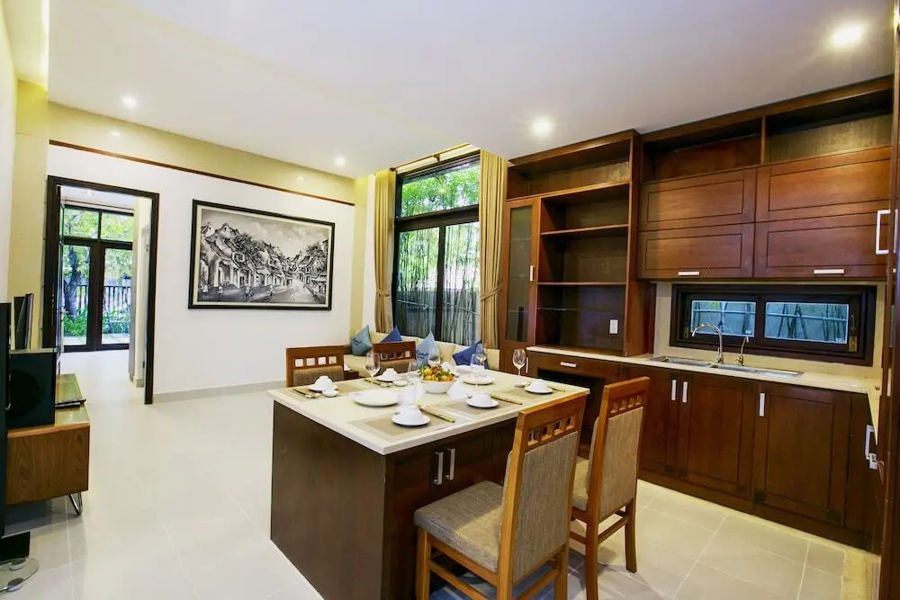 Хойан: Azumi 02 Bedroom on Ground Floor Apartment Hoian With a Full Kitchen Facilities