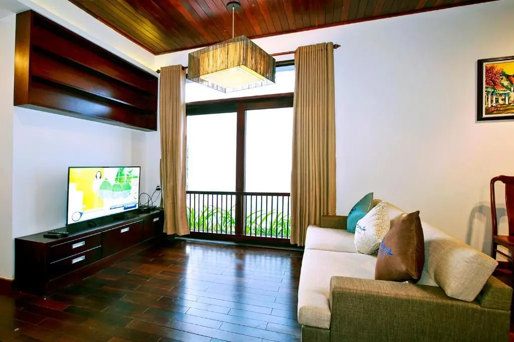 Хойан: Azumi 03 Bedroom First Floor Apartment Hoian