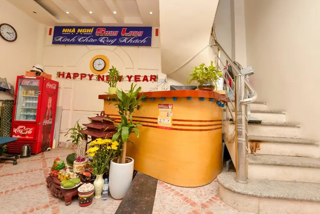 Ханой: OYO 1065 Song Long Hotel near Thu Cuc International General Hospital