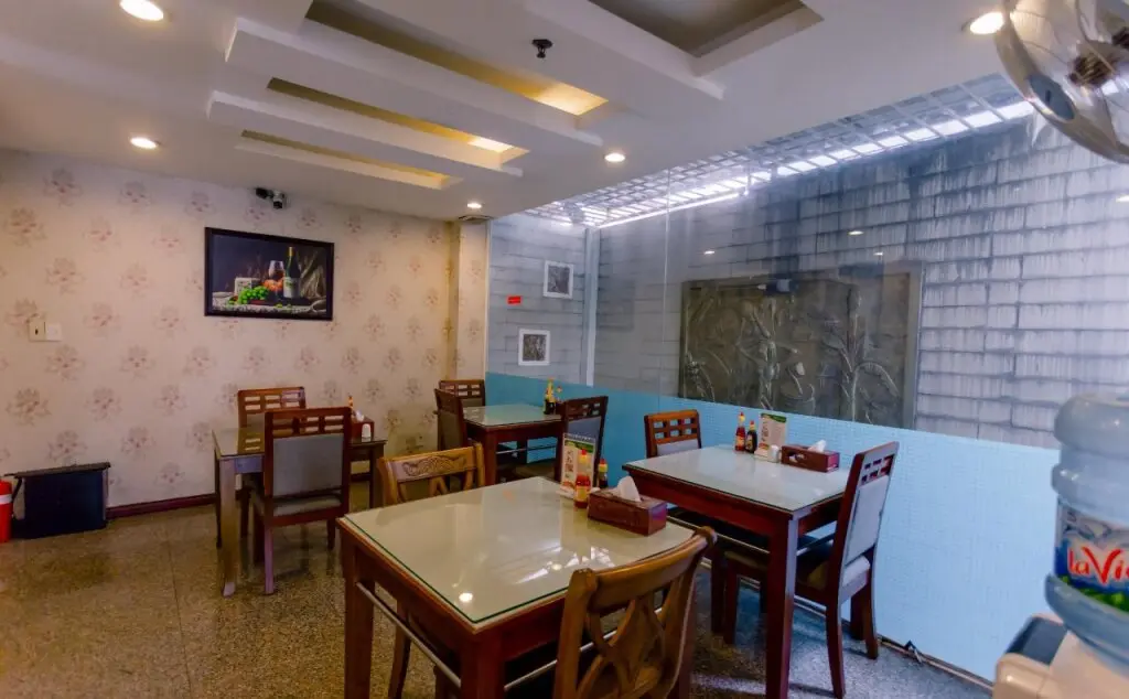 Хошимин: A25 Hotel 14 Luong Huu Khanh
