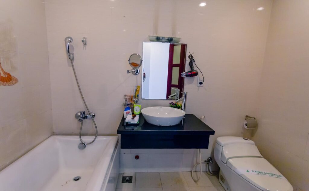 Хошимин: A25 Hotel 14 Luong Huu Khanh
