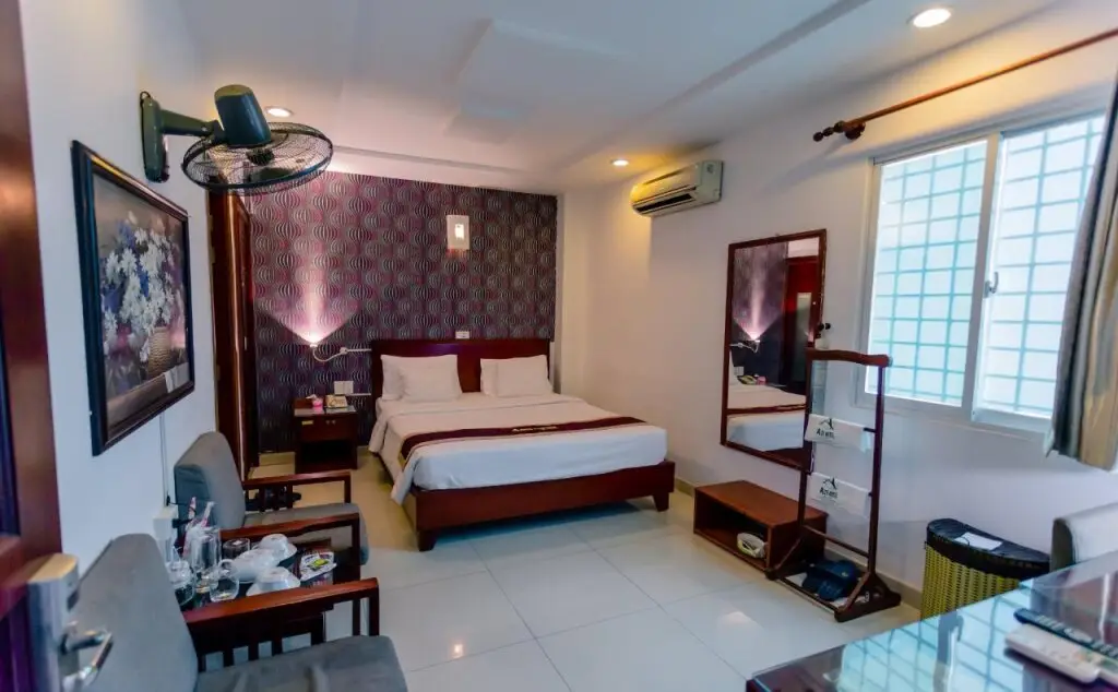 Хошимин: A25 Hotel 14 Luong Huu Khanh