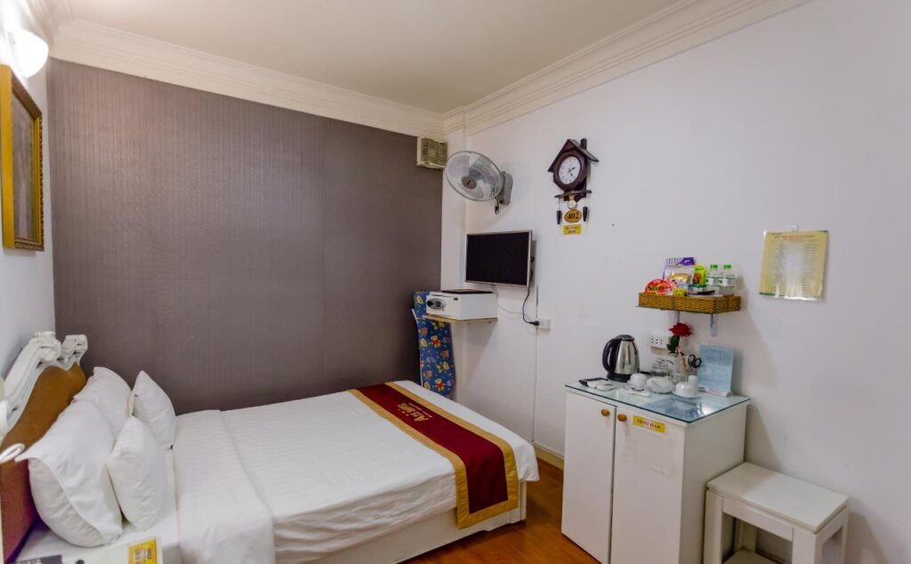 Хошимин: A25 Hotel 307-309 Ly Tu Trong