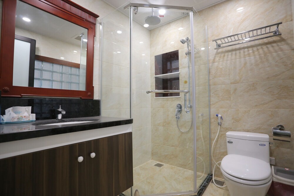 Ханой: Nyt Home Giang Vo 1