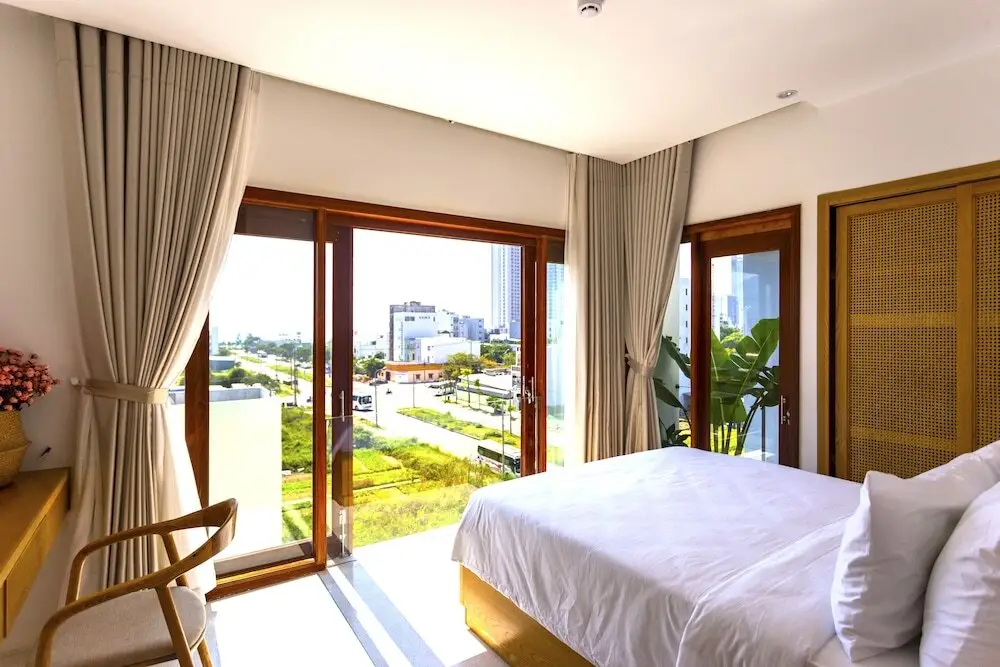Дананг: Nang House Beach