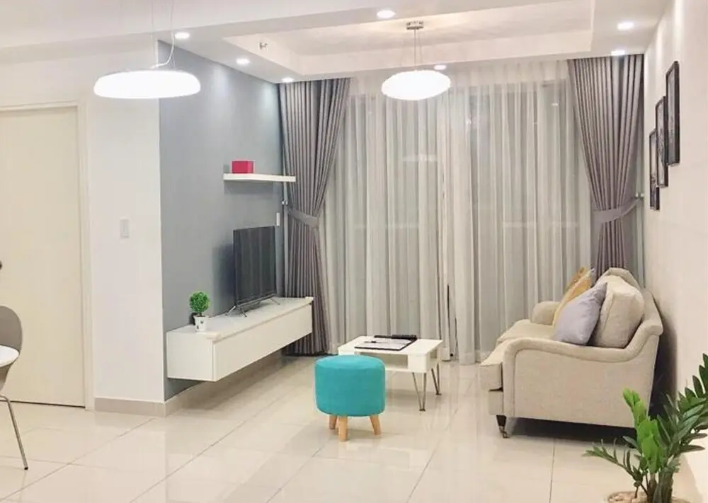 Хошимин: Modern Apartment in Scenic Valley Phu My Hung D7