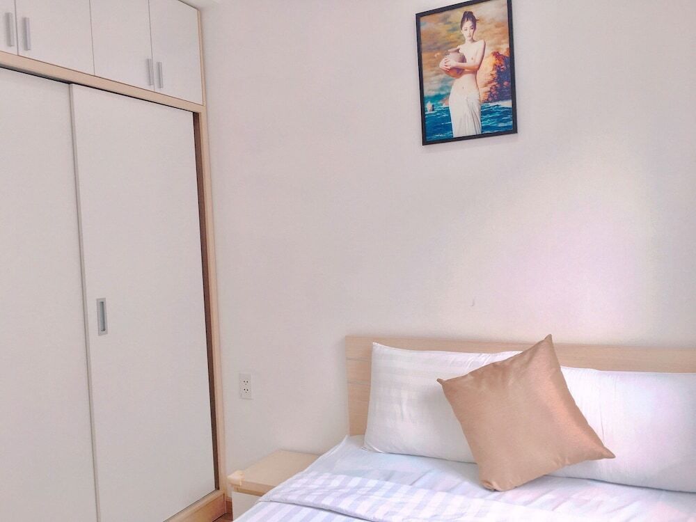 Хошимин: Modern Apartment in Scenic Valley Phu My Hung D7