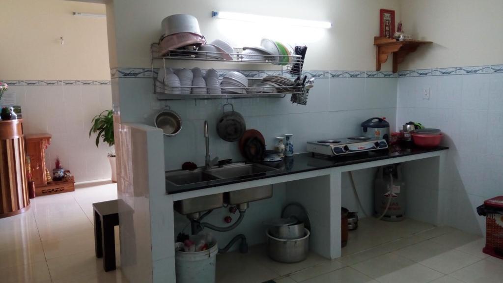 Вунгтау: Khách Sạn Anh Tú 27B THÙY VAN