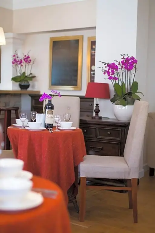 Далат: Anada Hotel Suites
