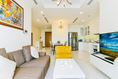 Хошимин: Vinhomes Service Apartment - Central 3 - 2007