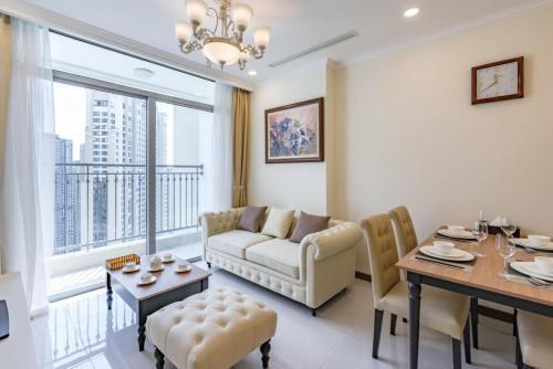 Хошимин: Vinhomes Service Apartment - Central 3 - 2007