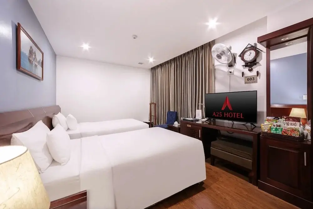 Ханой: A25 Hotel - 63A Phương Liệt