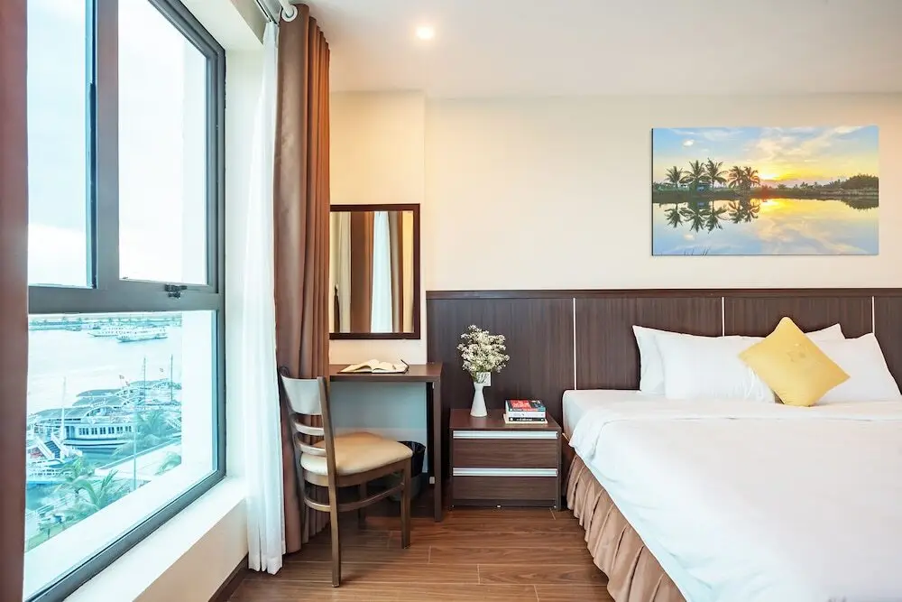 Халонг: Pearl Hotel Tuan Chau