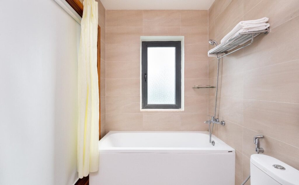 Хошимин: Sunny Hotel and Apartment