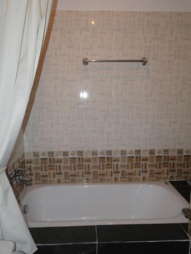 Пляж Thuan An: May Hotel