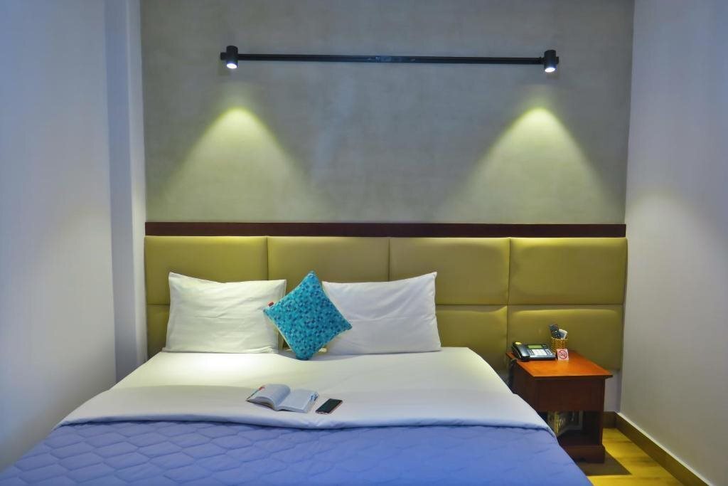 Хошимин: Giang Son Hotel 1