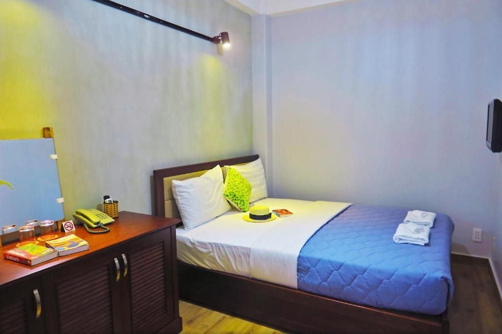 Хошимин: Giang Son Hotel 1