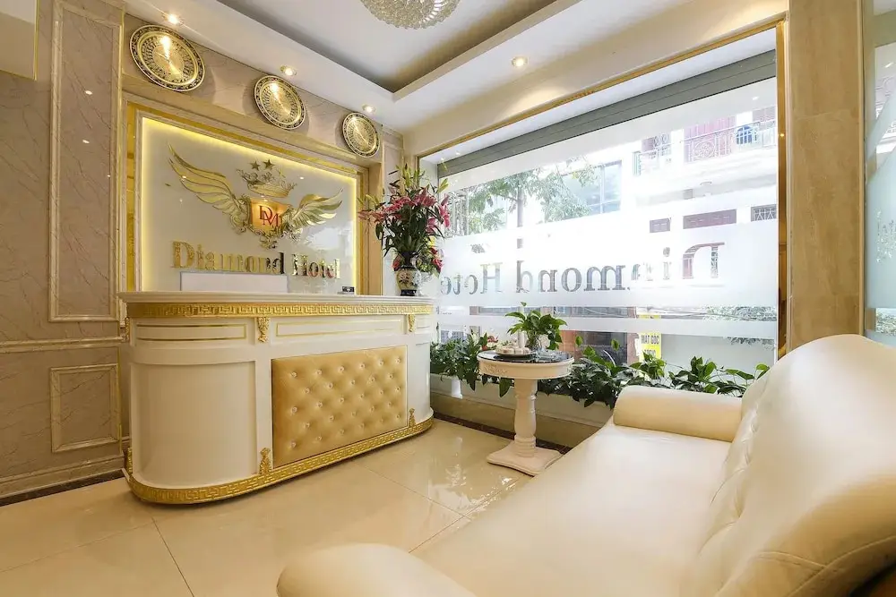 Ханой: Diamond Hotel by OYO Rooms