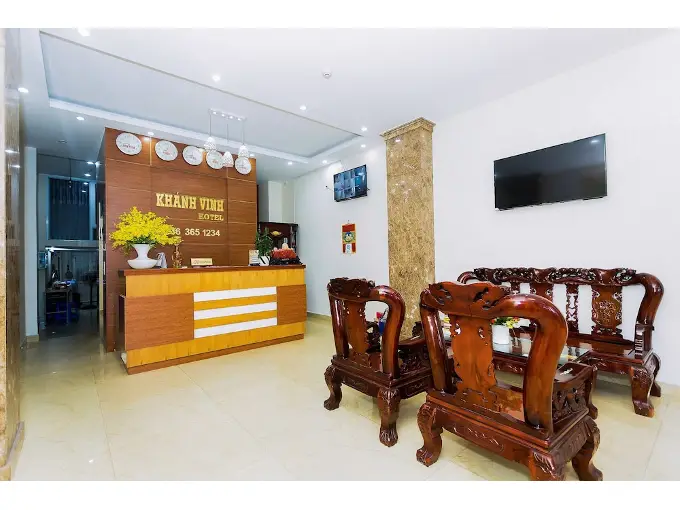 Дананг: Khanh Vinh Hotel Da Nang by OYO Rooms