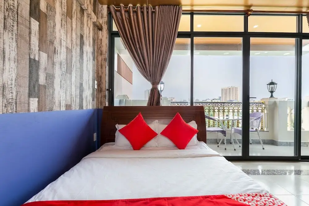 Вунгтау: Camy Hotel by OYO Rooms