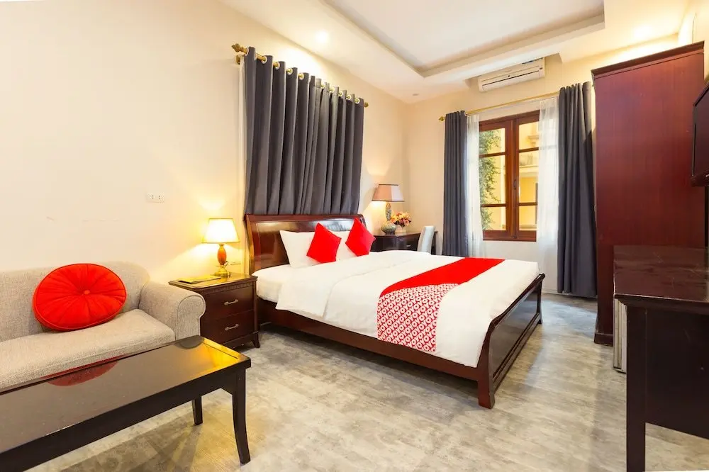 Ханой: Aisha Hotel And Apartment by OYO Rooms