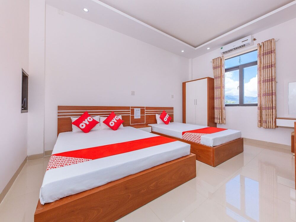 Ваннинь: Hoang Giang Hotel by OYO Rooms