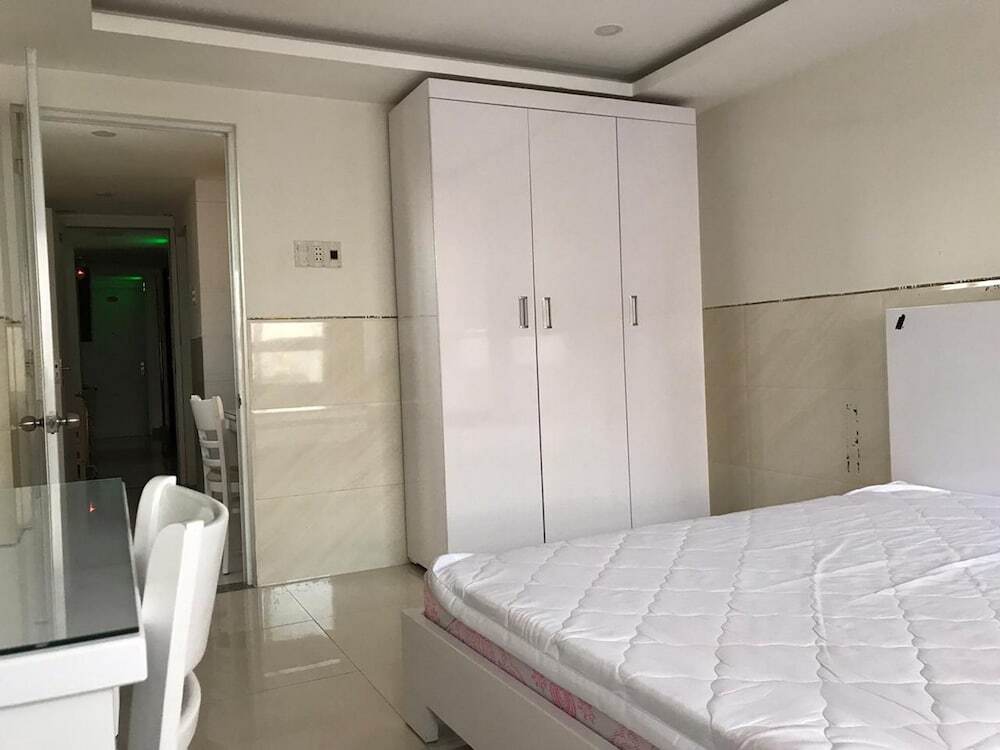 Нячанг: Quang Hong Phat 2 Hotel by OYO Rooms