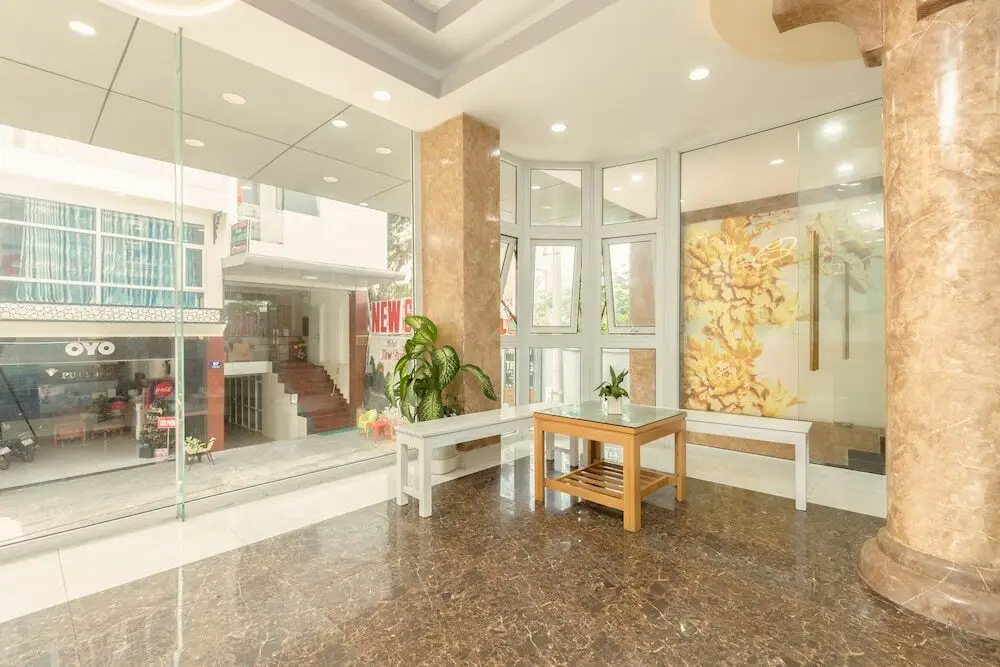 Вунгтау: Hoang Truong Hotel by OYO Rooms