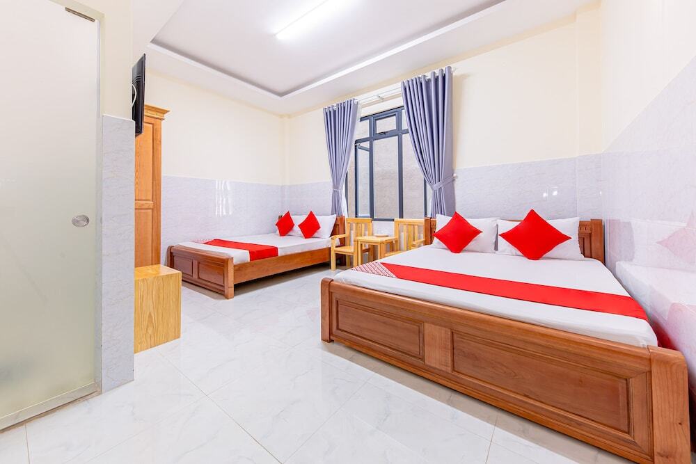 Далат: Son Lam Hotel by OYO Rooms