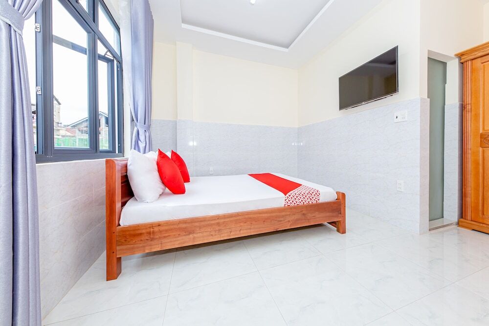 Далат: Son Lam Hotel by OYO Rooms