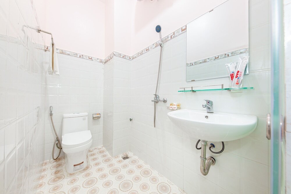Далат: Son Lam Hotel by OYO Rooms