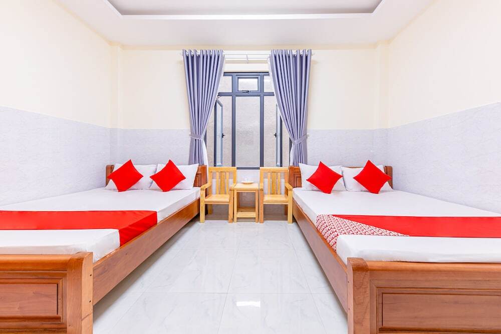 Далат: Son Lam Hotel by OYO Rooms