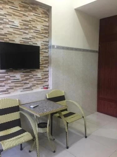 Лонг Диен: 72 Guest House