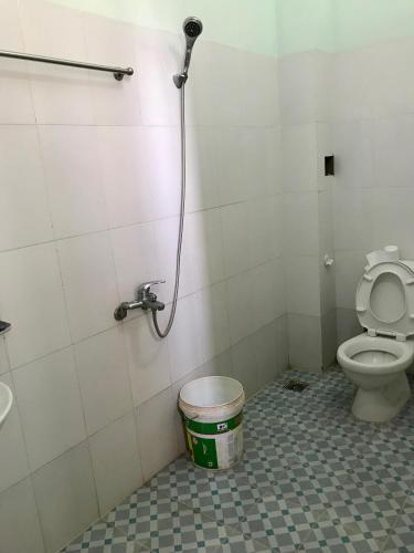 Буонматхуот: 999 Guesthouse