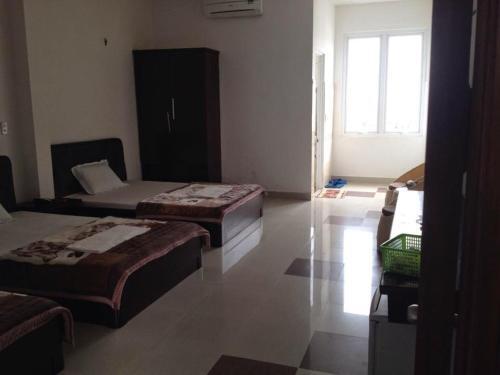 Да-Хуоай: Huynh Gia Bao Hotel 2