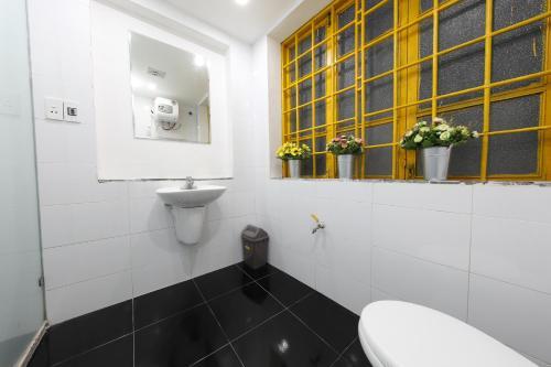 Ханой: GREENY PRIVATE ROOM 100m to Hanoi Train Station
