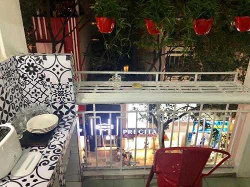 Хошимин: Mia's Apartment with balcony
