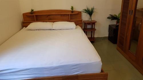 Хошимин: Tiny's Home* 2BR Studio in Buivien alley
