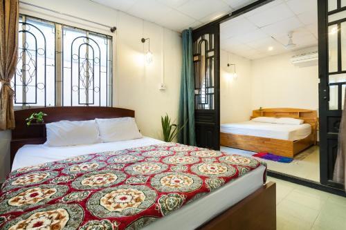Хошимин: Tiny's Home* 2BR Studio in Buivien alley