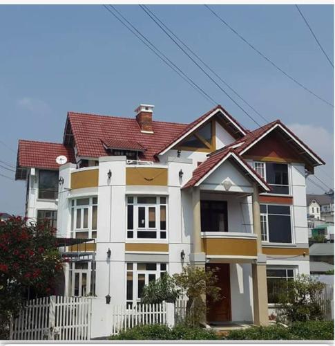 Далат: Hostel 9A