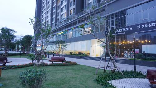 Ханой: BRAND NEW apt.2BR Vinhomes Gardenia with tax